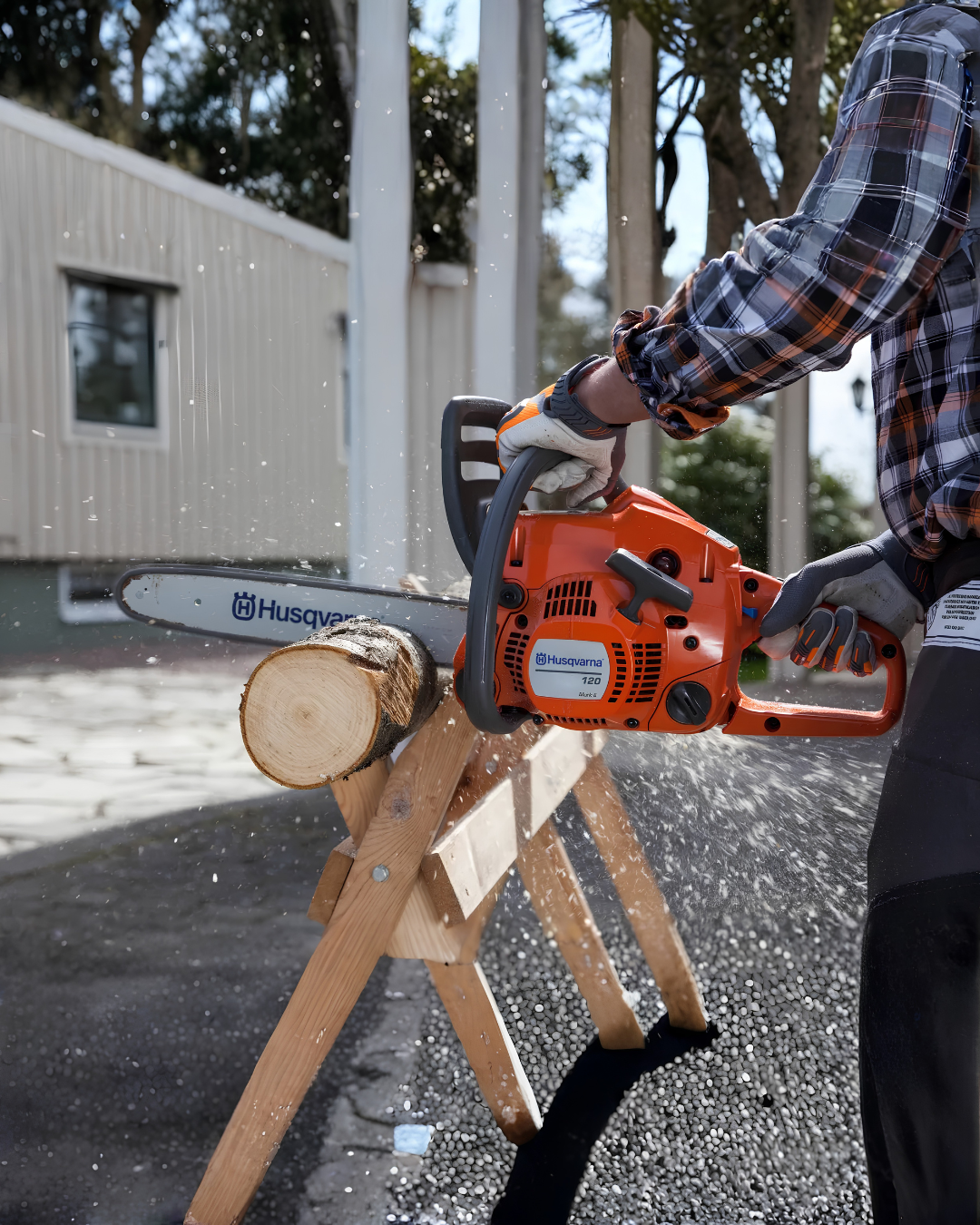120 Chainsaw 14"