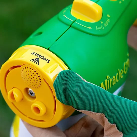 Miracle Gro Miracle Feeder