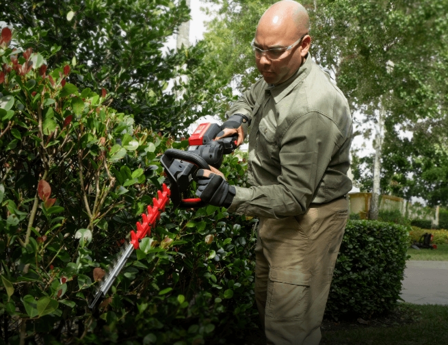 KC201.9 Hedge Trimmer