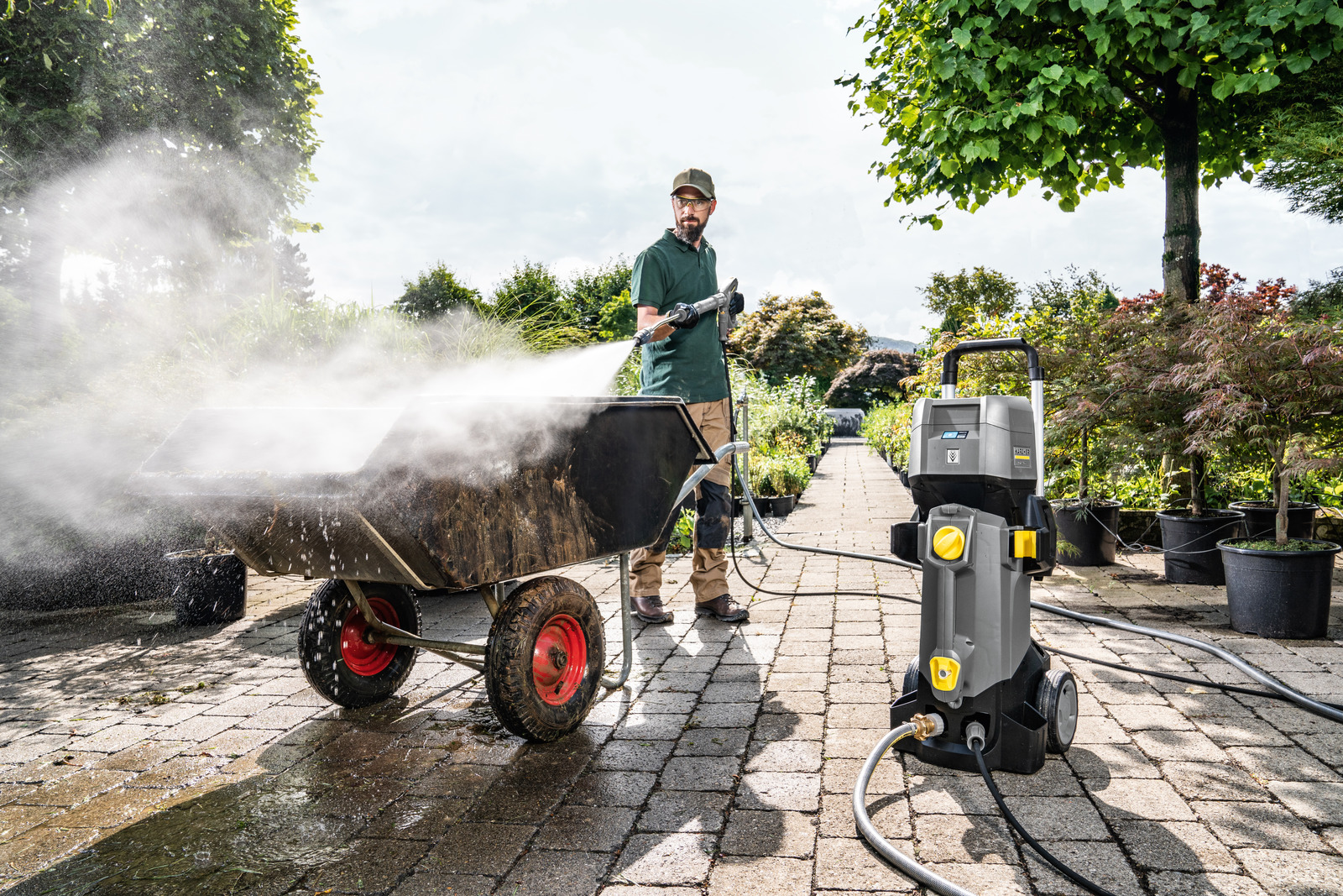 Pressure Washer HD 4/11 BP Professional