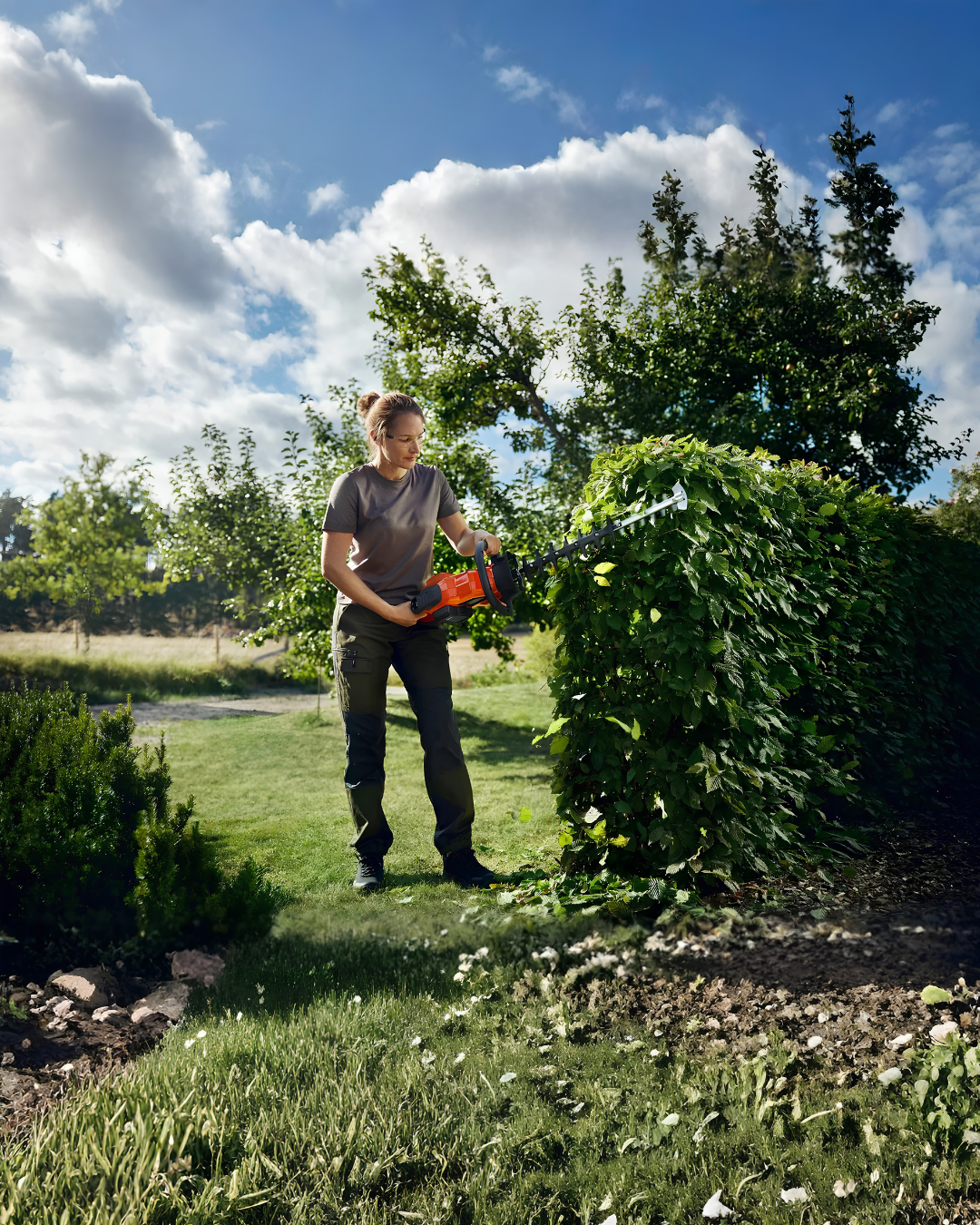 322IHD60 Hedge Trimmer