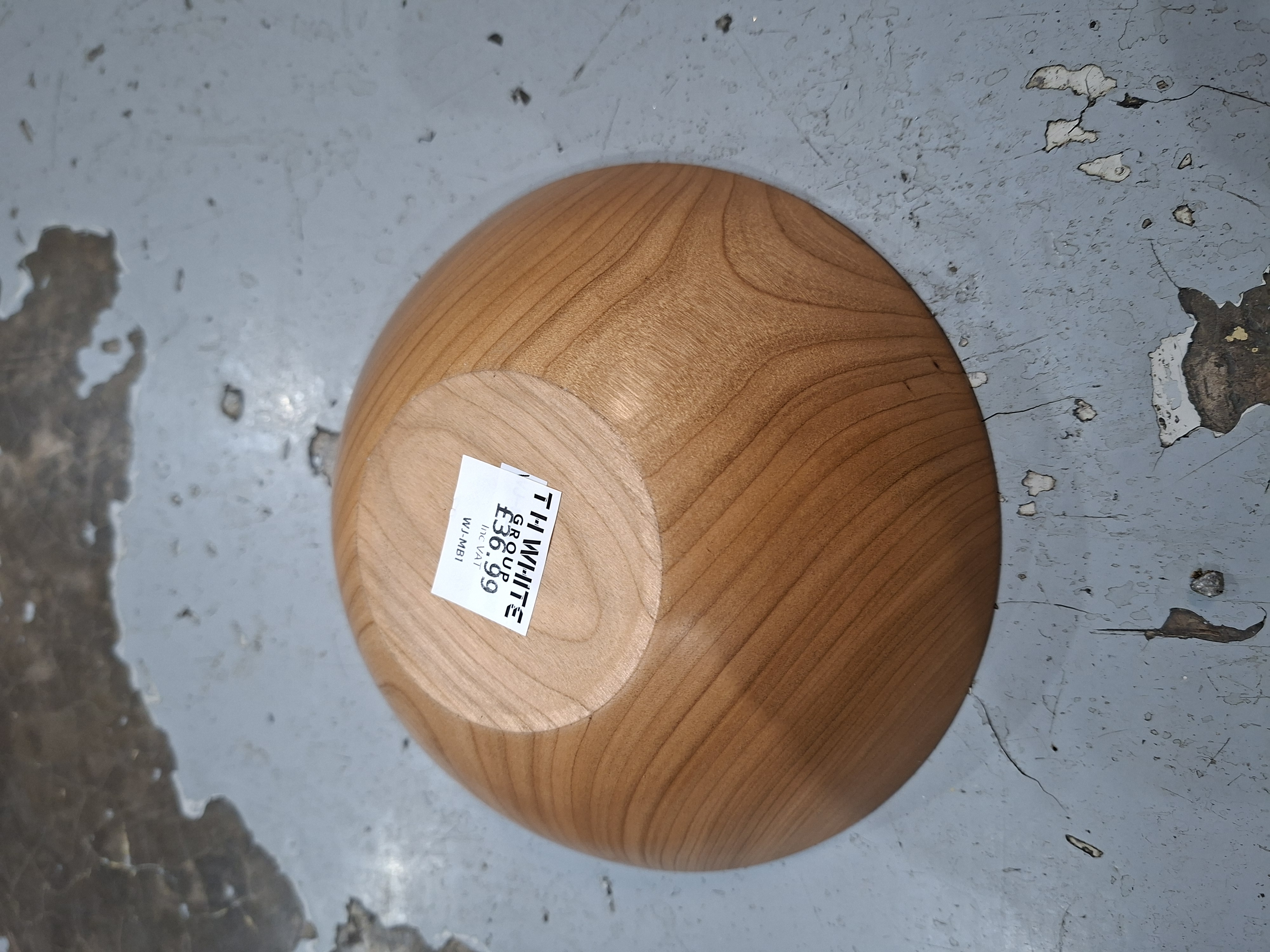 Medium Wooden Bowl (Light Brown)