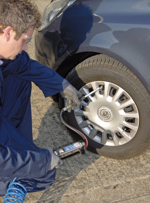 PCL Tyre Inflator/ Gauge