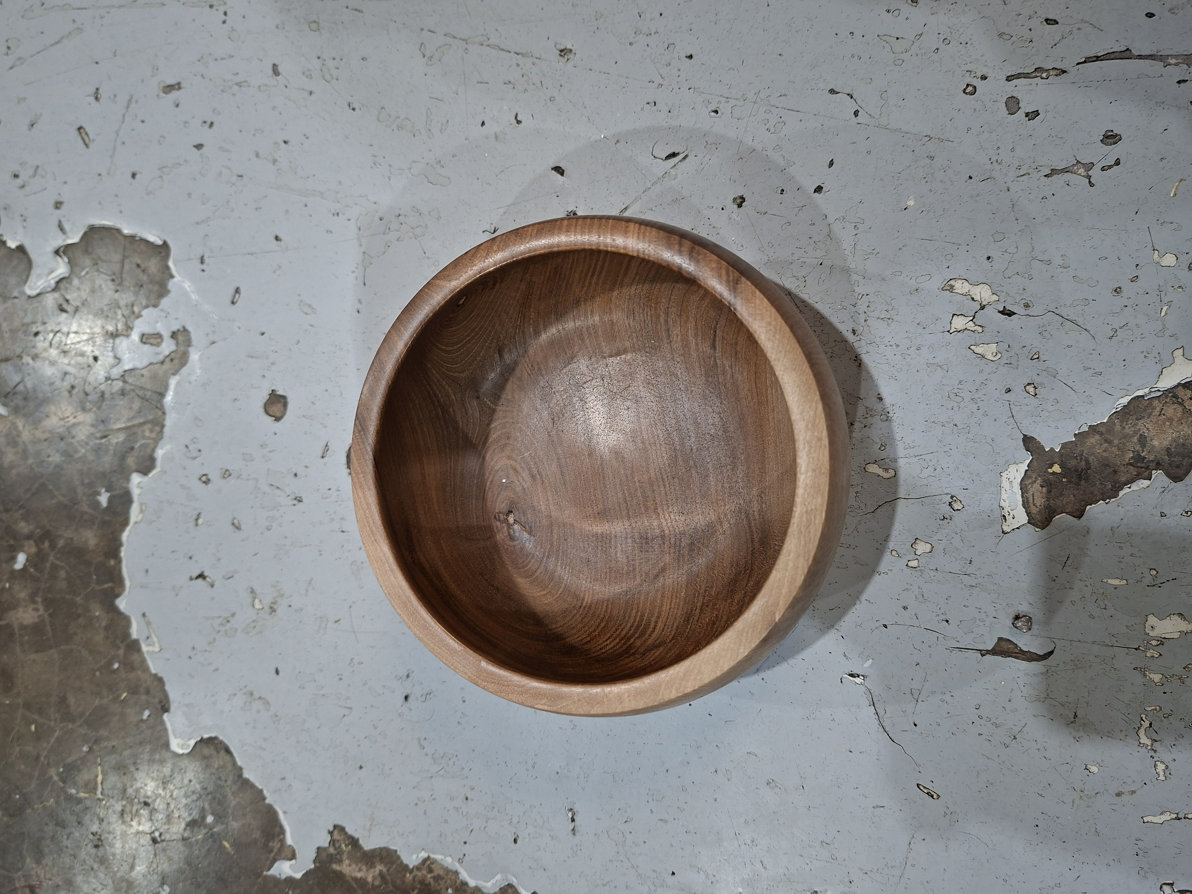 Small Wooden Bowl (Dark Brown)